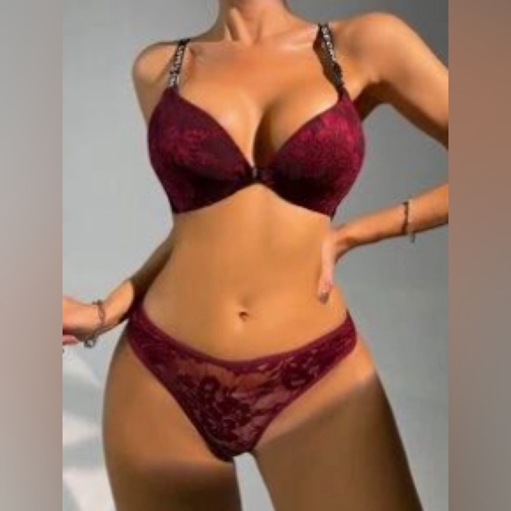 Floral Lace Lingerie Set💎